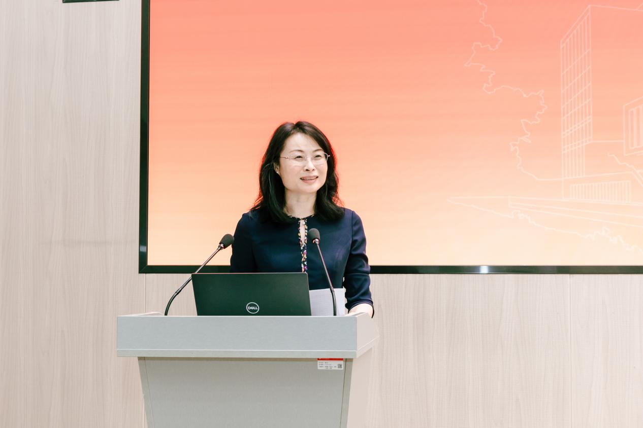 2d3d4ffcdf1cf39f9bffc59896f6acd7