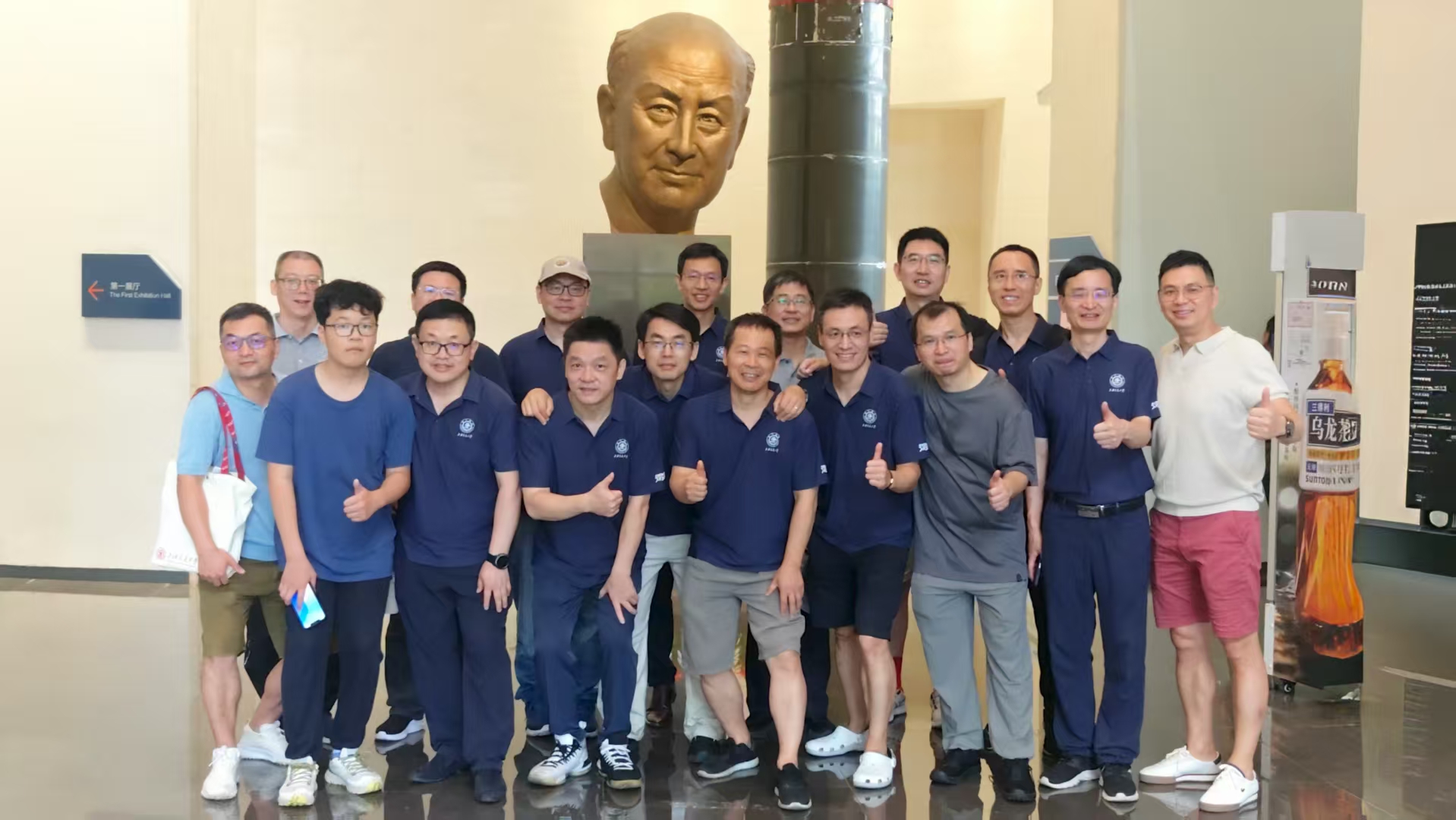 22efa8523f345d11c8eb2038452f3e68